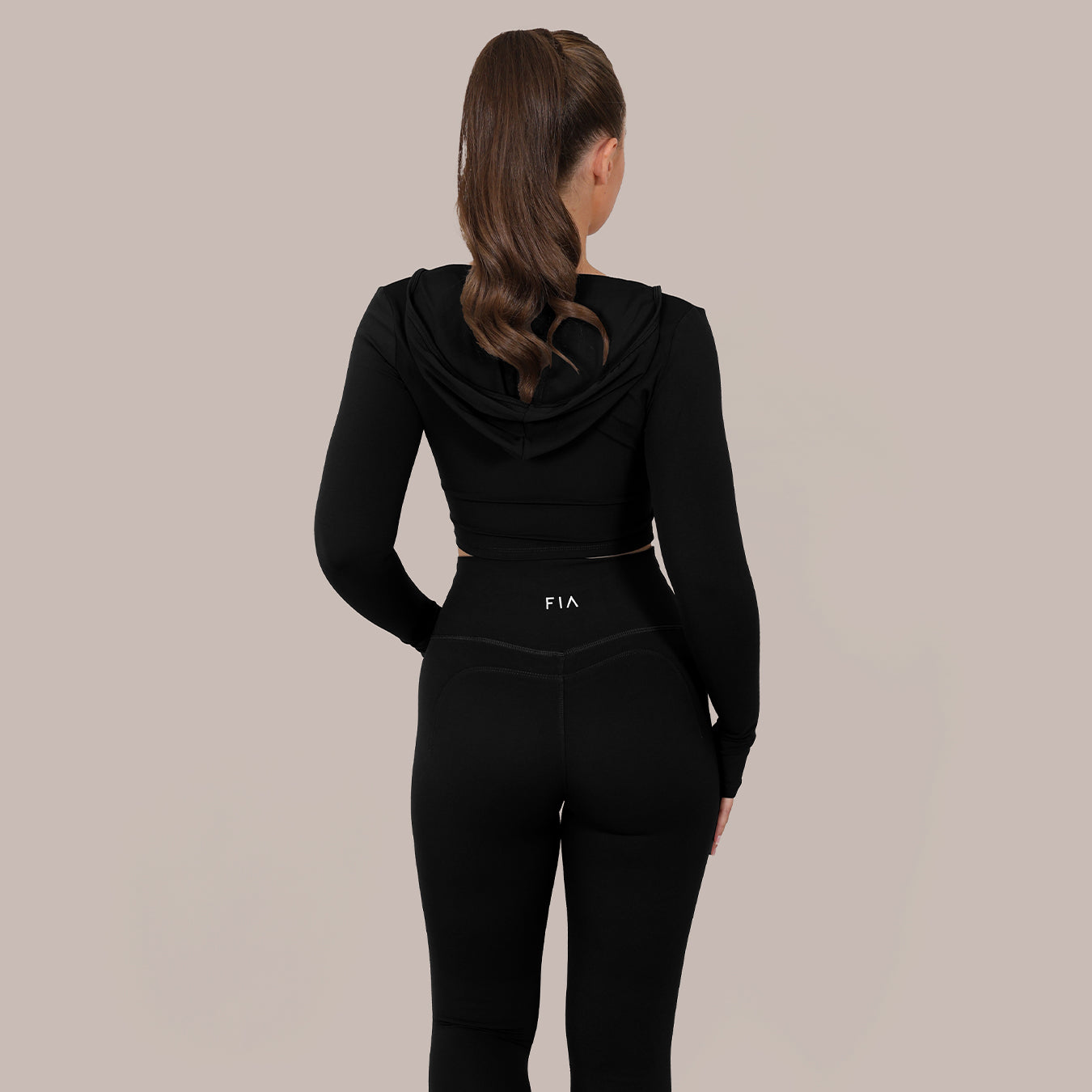 FIA LUNA YOGA HOODED TOP - BLACK